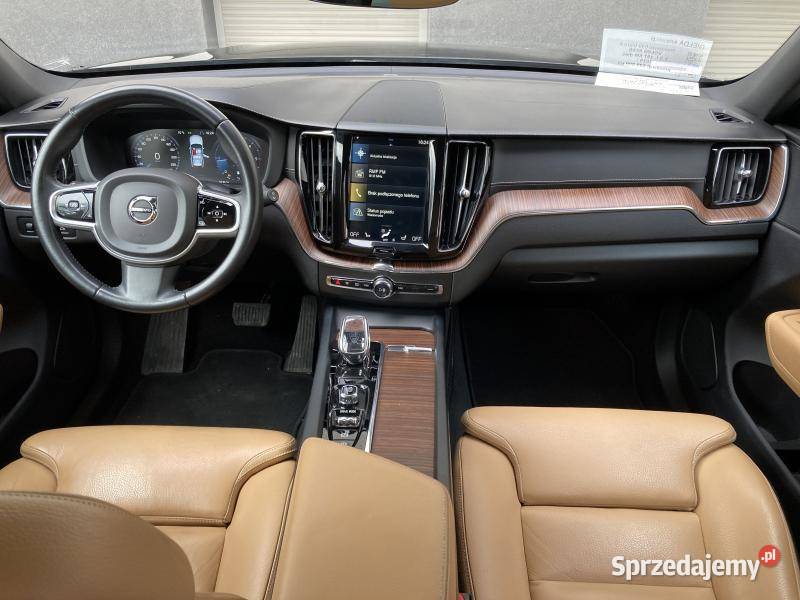 Volvo XC60 2019 Warszawa