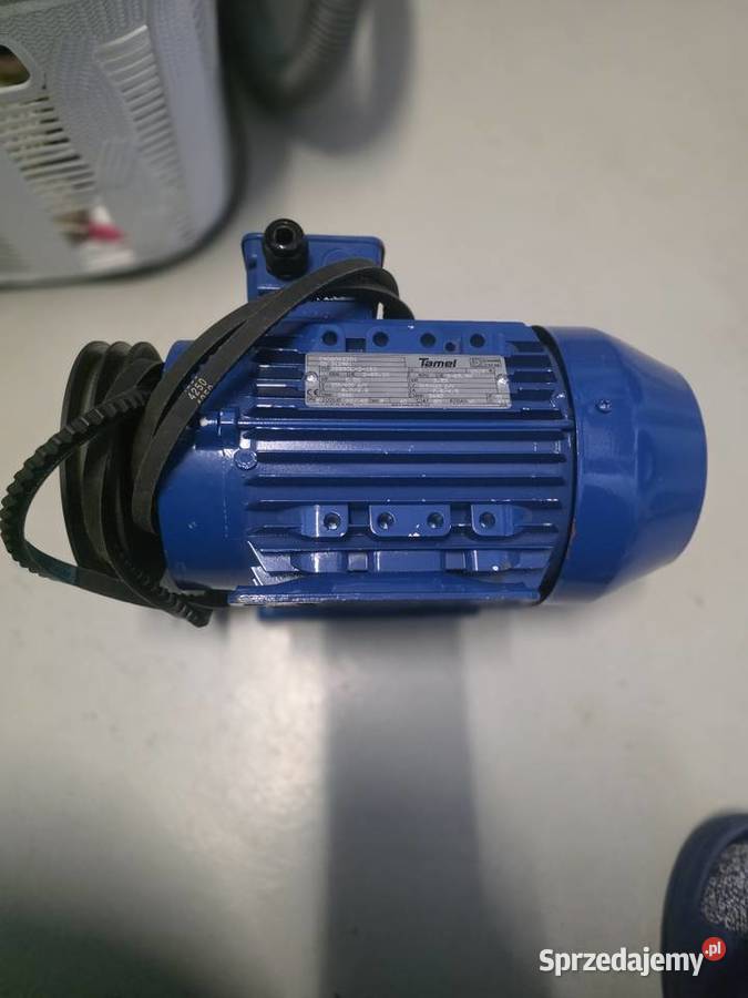Silnik 22 kW 2890 obr TAMEL 3fazowy Koło Pasowe Sandomierz sprzedam
