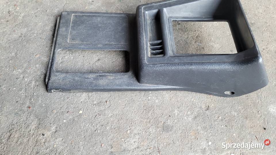 Suzuki Vitara I 8999 3D konsola środkowa panel Deski rozdzielcze, konsole Włocławek