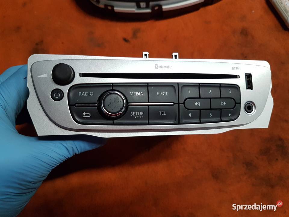 RENAULT MEGANE III SCENIC III RADIO CD Turek