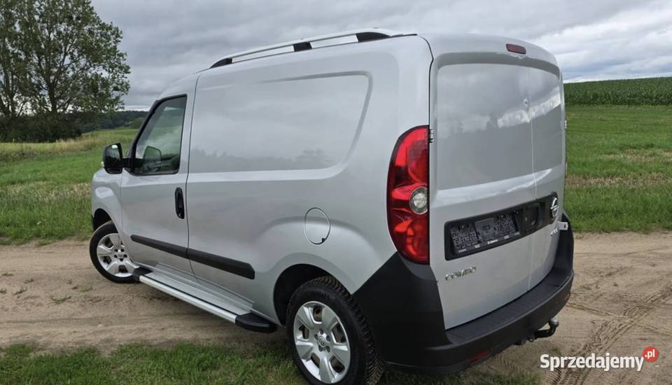 Opel Combo Lift klima kamera cofania paka Rok produkcji 2013 Mrągowo