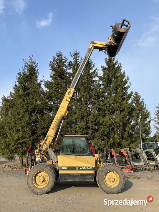 ŁADOWARKA TELESKOPOWA CAT TH 62 1998r Biała