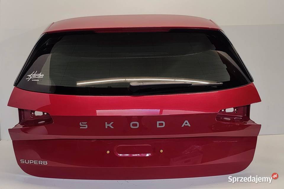 SKODA SUPERB 4 KLAPA BAGAŻNIKA LS3M 2025
