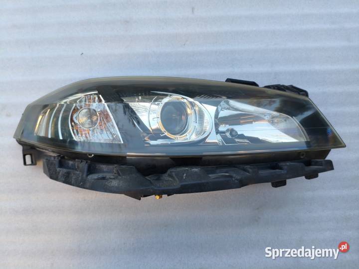 Lampa Prawy Przód Przednia Prawa Renault Laguna