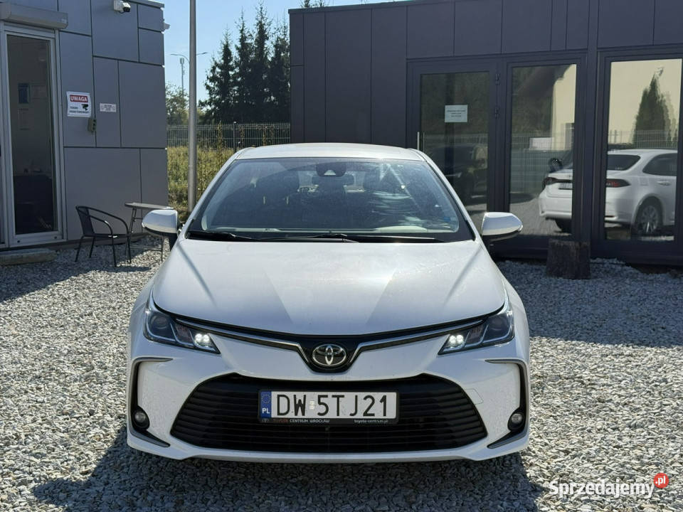 Toyota Corolla 15 12V VVTi 125 2022r Comfort Wrocław