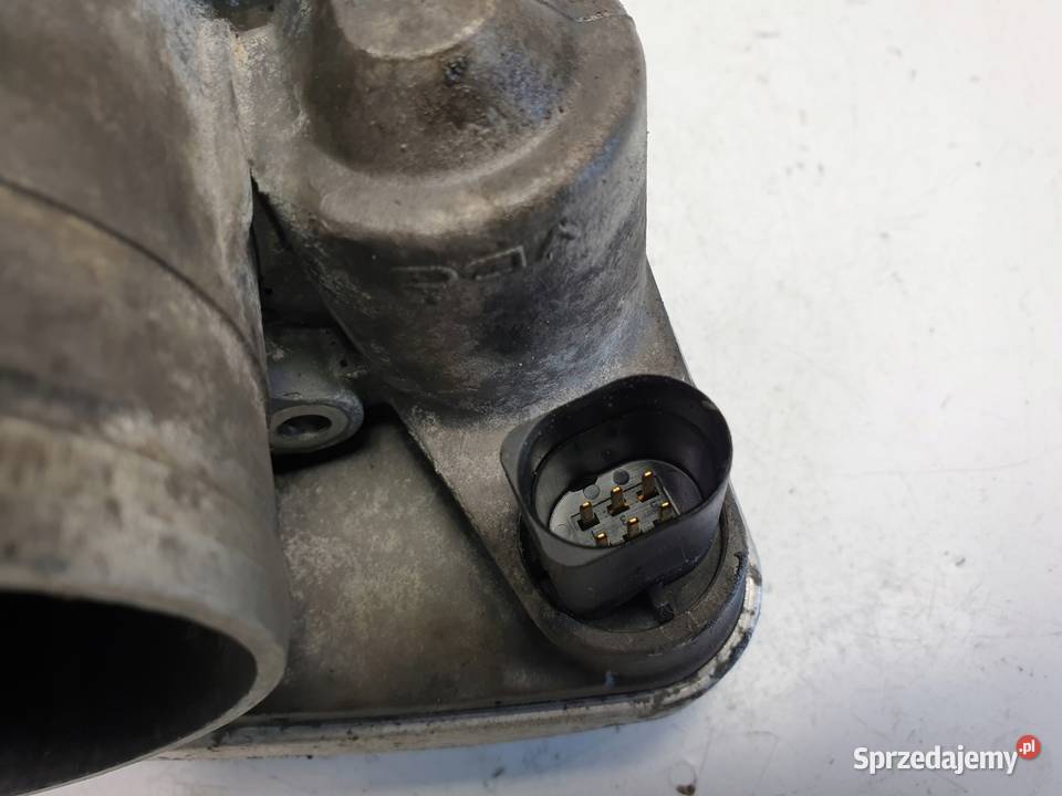 PRZEPUSTNICA VW Golf V R32 32 VR6 022133062AA Rudka