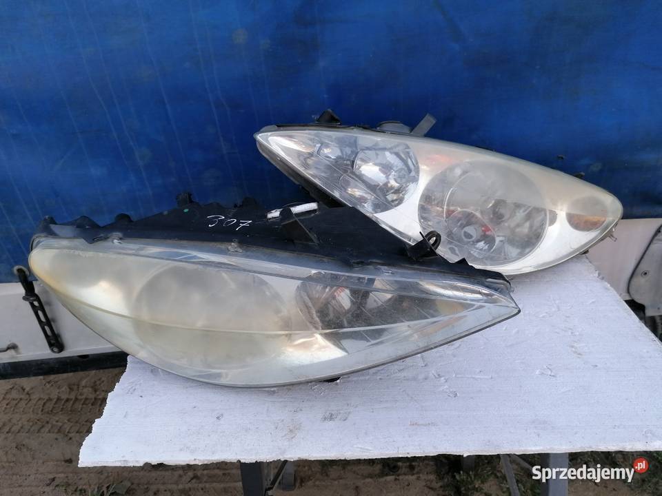 Lampy Przód Komplet Peugeot 307 Pogorzelec sprzedam
