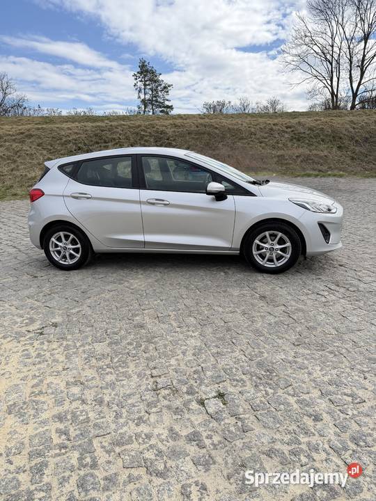 Ford Fiesta MK 8 Salon Polska Navi Klima benzyna mazowieckie Warszawa
