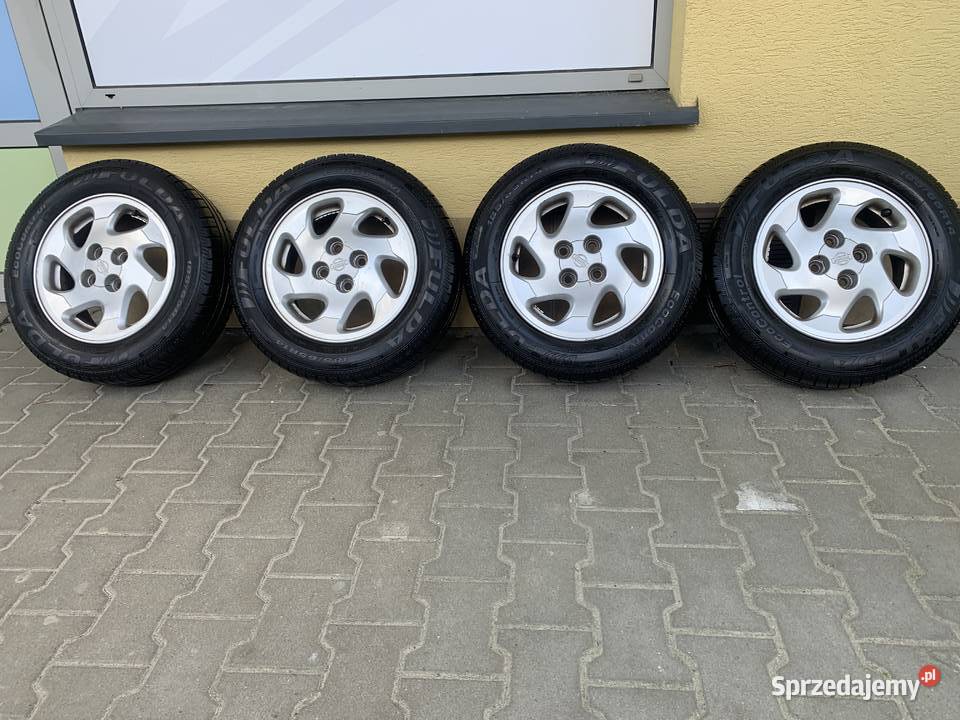 Komplet alufelg z oponami 14 do Nissana podkarpackie Rzeszów