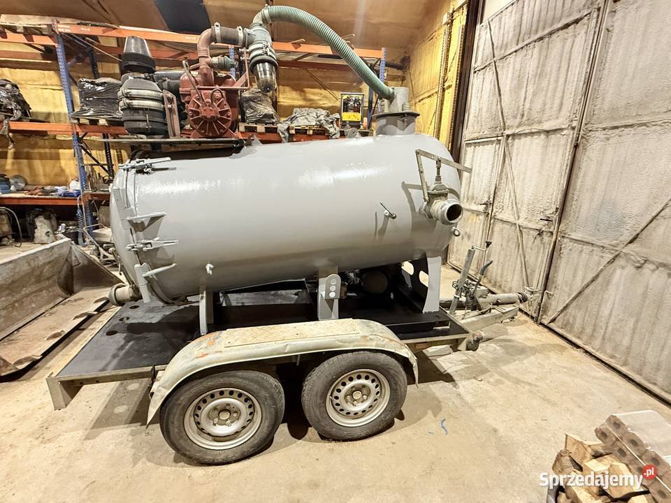 Przyczepa cysterna do bentonitu koparka Żary sprzedam