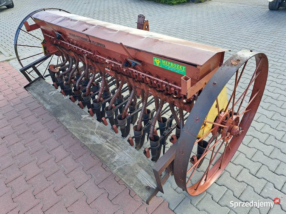 Siewnik do zboża Meprozet 15 17 23 lejki Proszowice