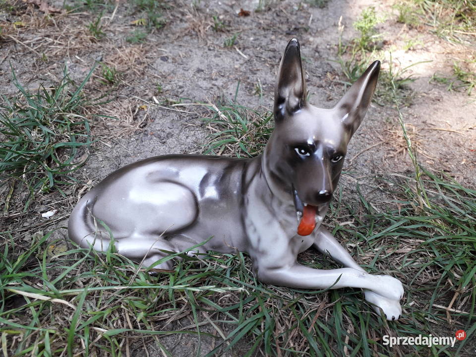 Na prezent figurka porcelanowa wilczur wilk Figurki i rzeźby mazowieckie