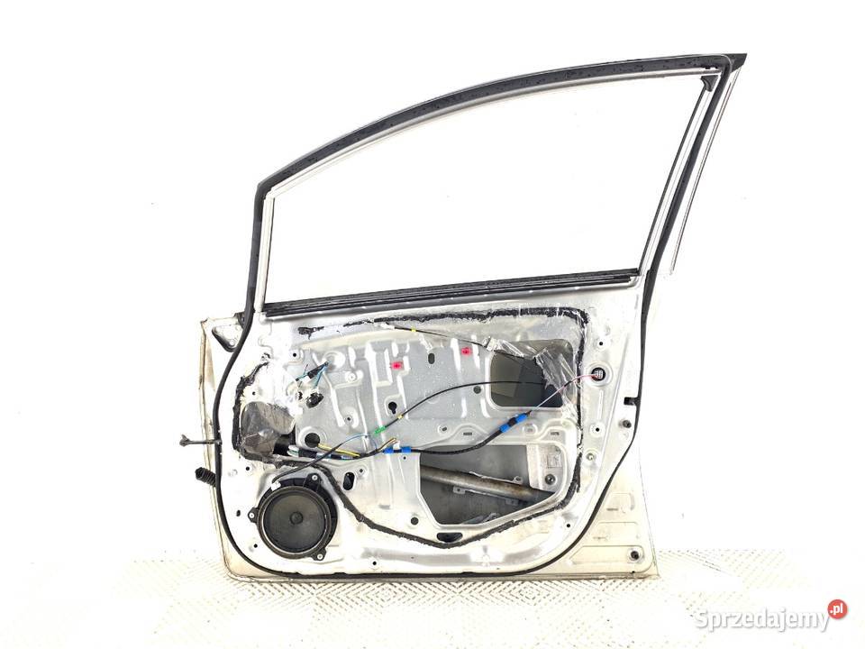 DRZWI PRAWY PRZÓD TOYOTA AURIS I Hatchback 0612