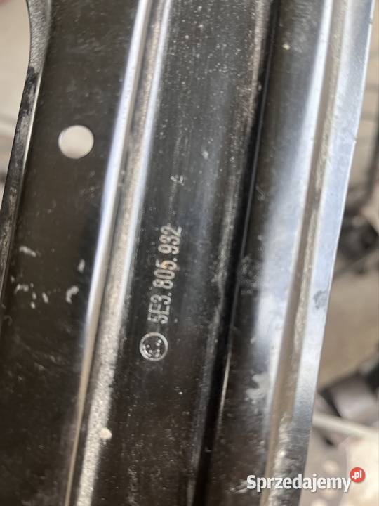 Skoda octavia IV 1924 5E3805932 A Pasy przednie i tylne Bolesławiec sprzedam
