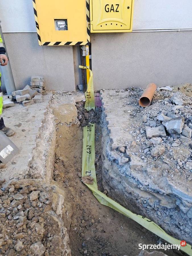 Uslugi minikoparką Wykopy, roboty ziemne śląskie Skoczów