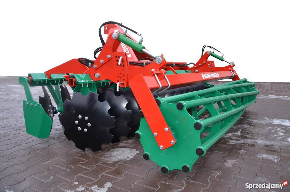 Brona talerzowa lekka AgroMasz talerzówka Rogóźno