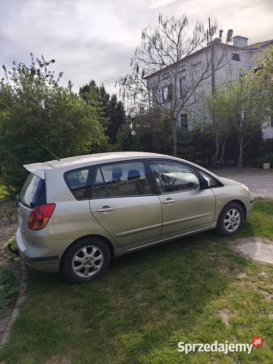 Toyota Corolla Verso Stoczek