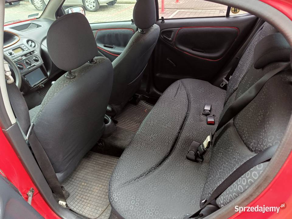 Toyota Yaris I z silnikiem 09983 benzyna 2004r Zielona Góra