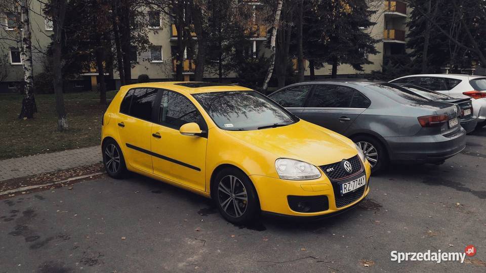 VW GOLF V 19 TDI BRU 90 136 294NM nieuszkodzony Rzeszów