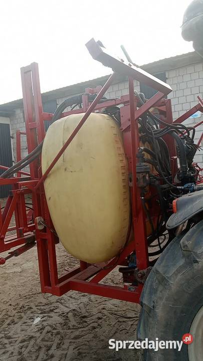 Opryskiwacz Hardi 15m 1000 l dodatkowo 120 Kramkówka Duża