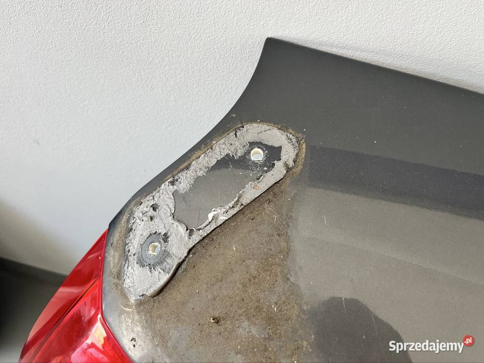 Volvo V70 XC70 klapa tylna szyba lampa Klapy bagażnika sprzedam