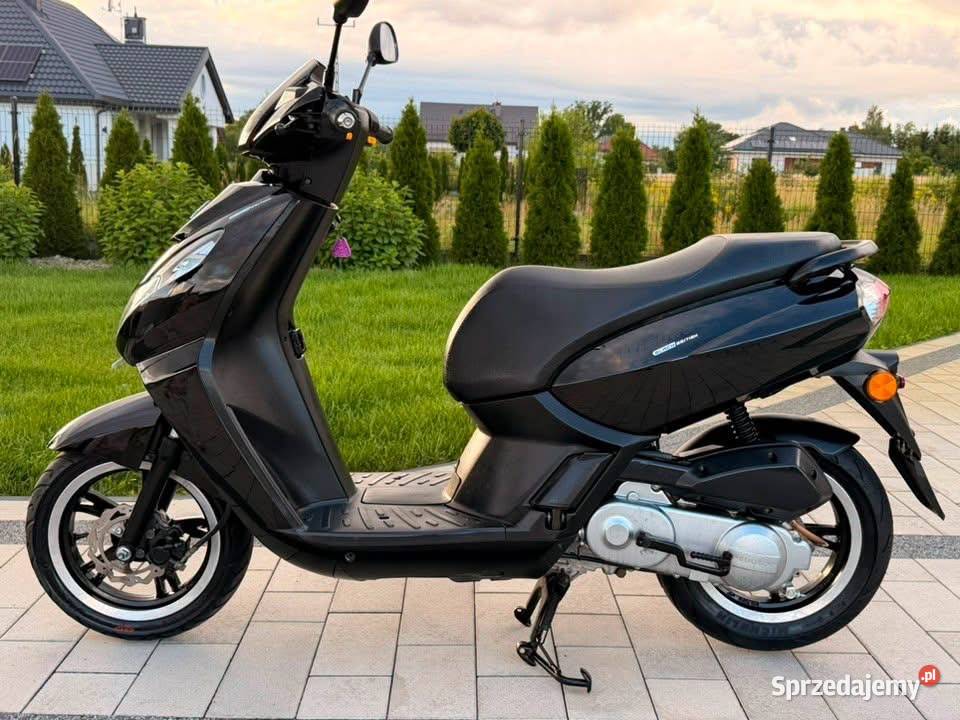 Skuter Peugeot Kisbee 2011r 50cc 4t stan Rok produkcji 2011 Siedlce