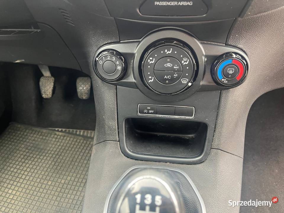 FORD Fiesta 10 SCTi 100 DG481 124177km Łódź