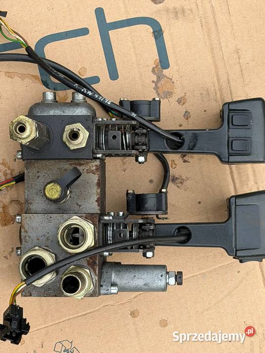 STILL WAGNER rozdzielacz hydrauliczny śląskie Antonie sprzedam