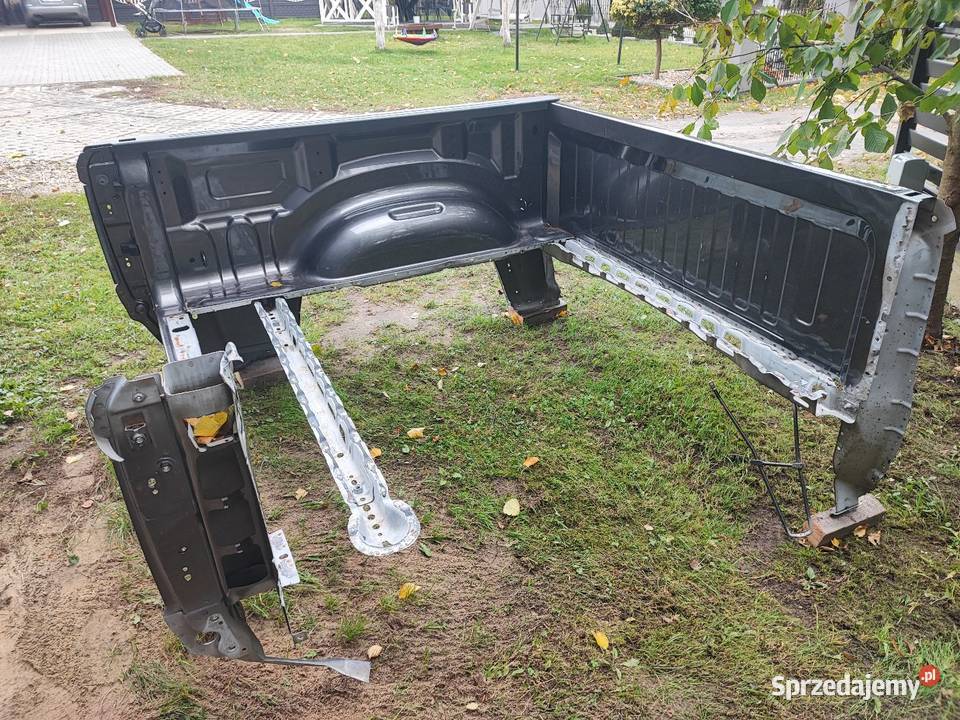 Ram 1500 błotnik lewy paka Części samochodowe podkarpackie Rakszawa