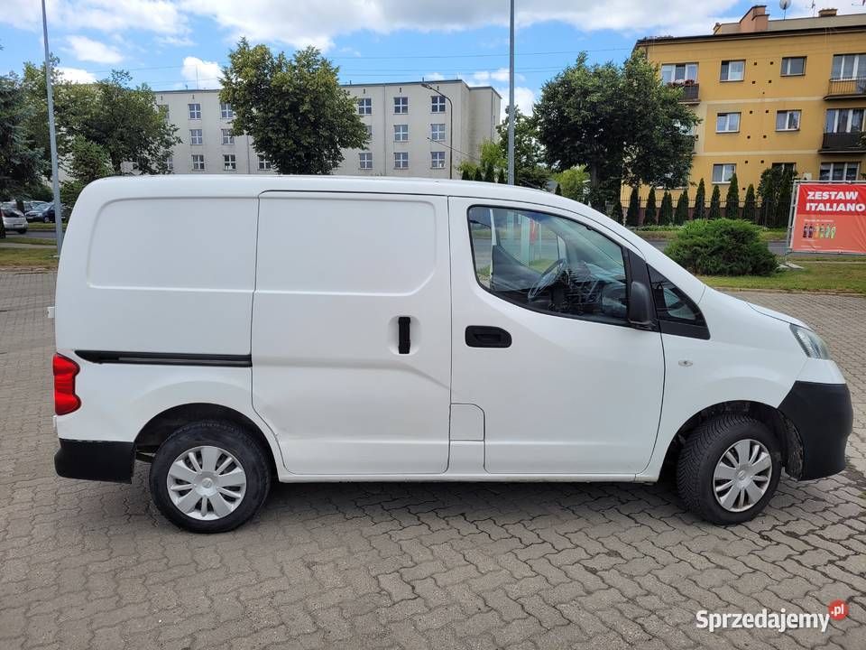 Nissan NV 2002014 fv Siedlce sprzedam