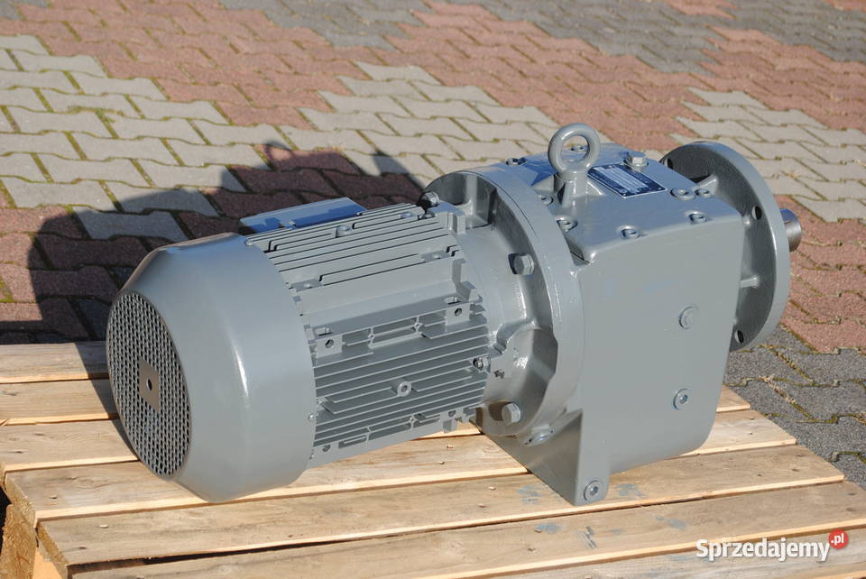 Motoreduktor kołnierzowy 11kw 80obrmin firmy Kargowa
