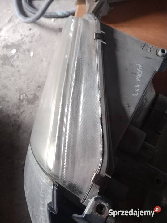 Lampy przednie Mazda 323 Wyszków