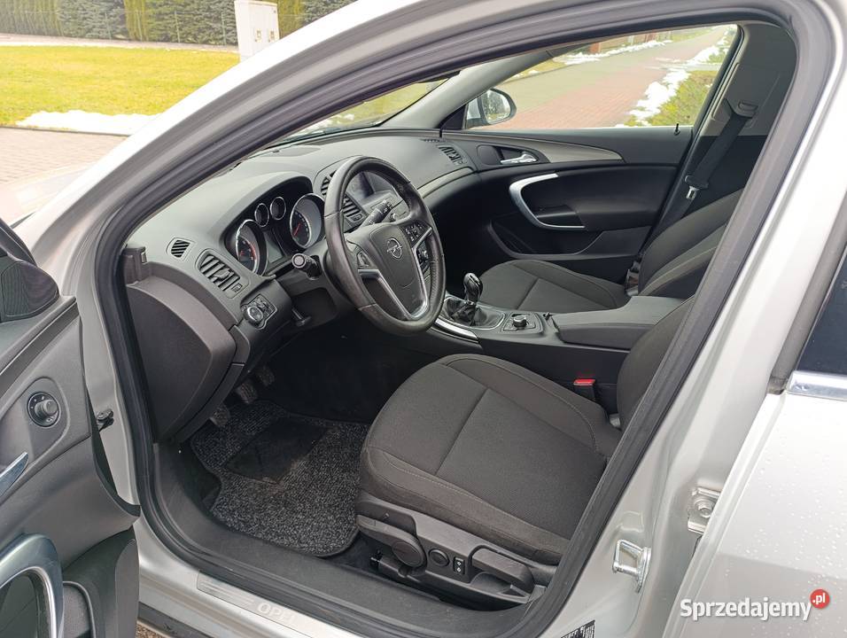 Opel Insignia kombi 18 Benzyna Zadbany Stan benzyna Bełżyce
