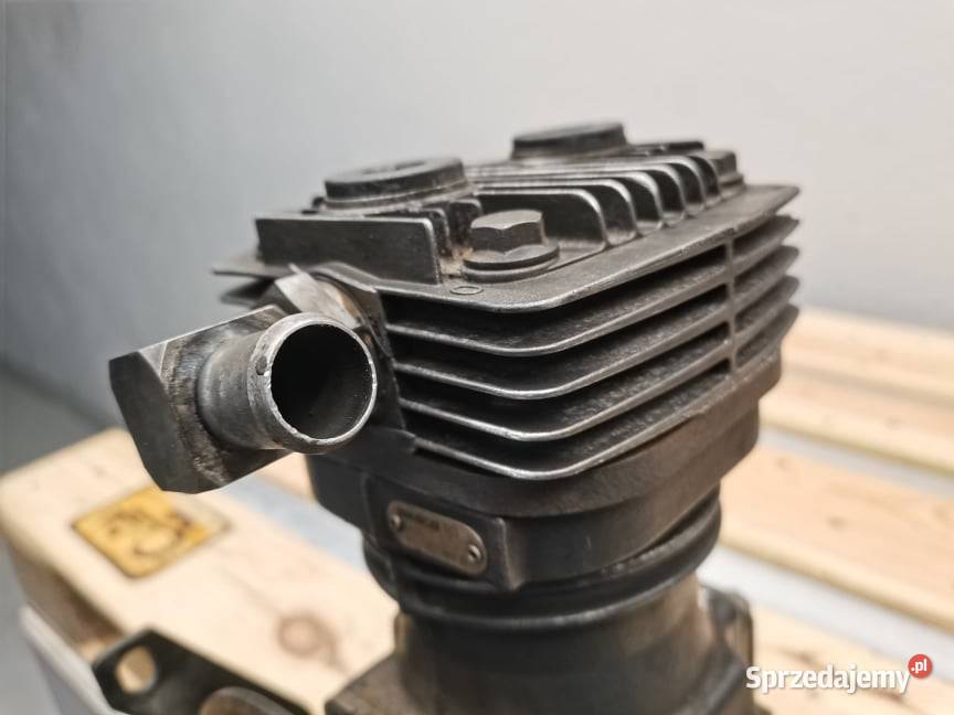 Claas Scorpion Sprężarka powietrza Wabco Wilkowo sprzedam