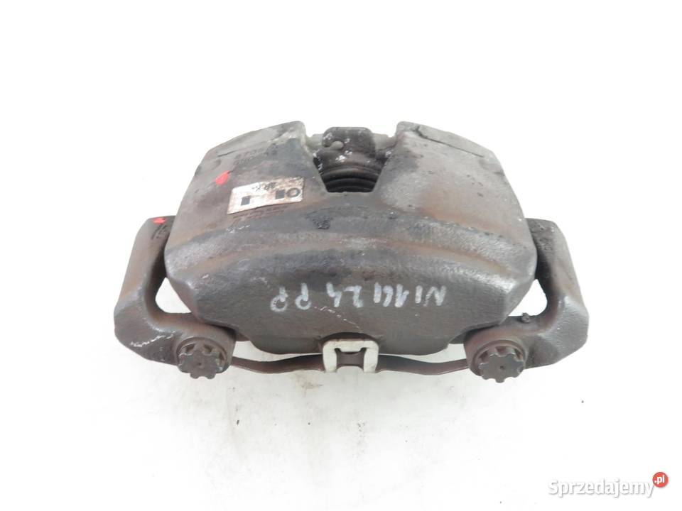 ZACISK PRAWY PRZÓD AUDI Q5 20 TDI