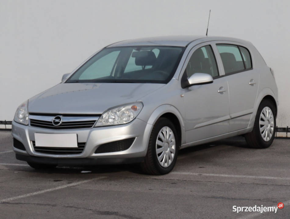 Opel Astra 16 16V Hatchback Lublin