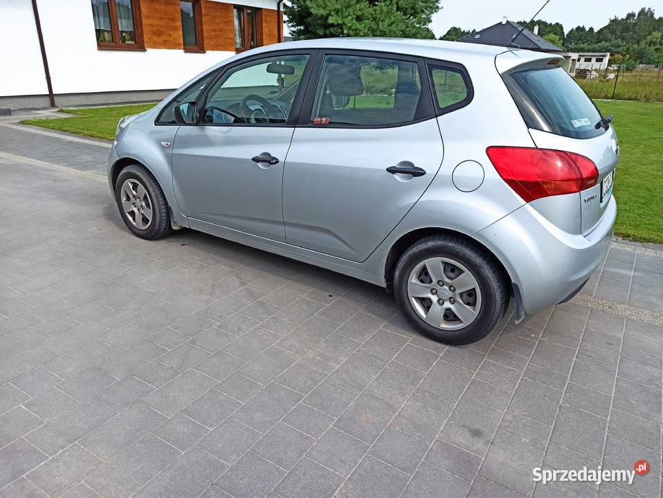 Kia Vrnga salon Polska 14