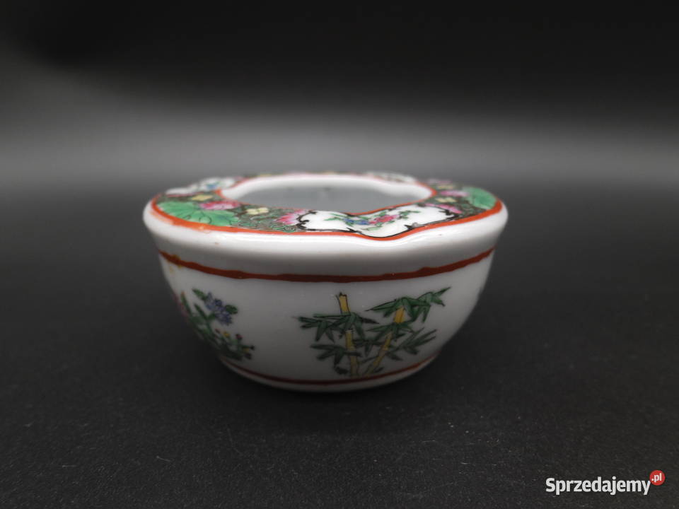 Antyczna porcelanowa popielniczka malowana