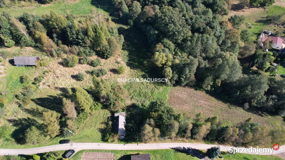sprzedaży działki Poręba Żegoty 1600m2 Grunty i działki