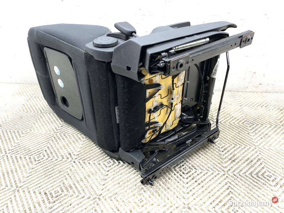 FOTEL PRAWY PRZÓD RENAULT GRAND SCENIC III