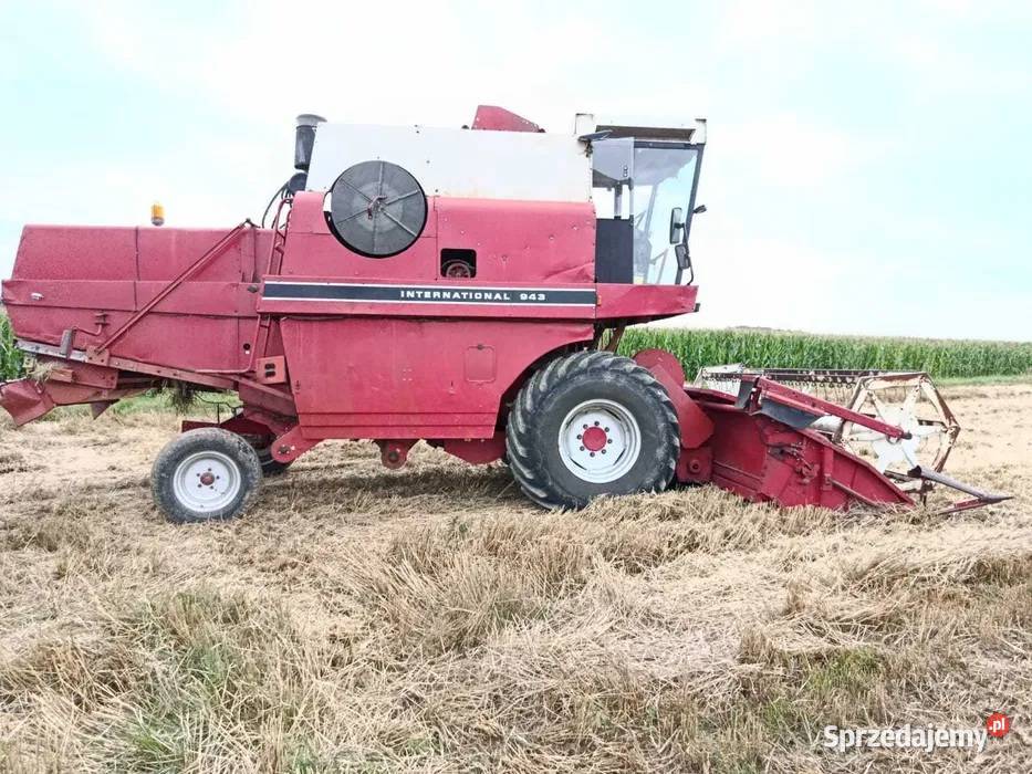 Kombajn zbożowy CASE International 943 36m Sieczkarnia-rozdrabniacz Kęty