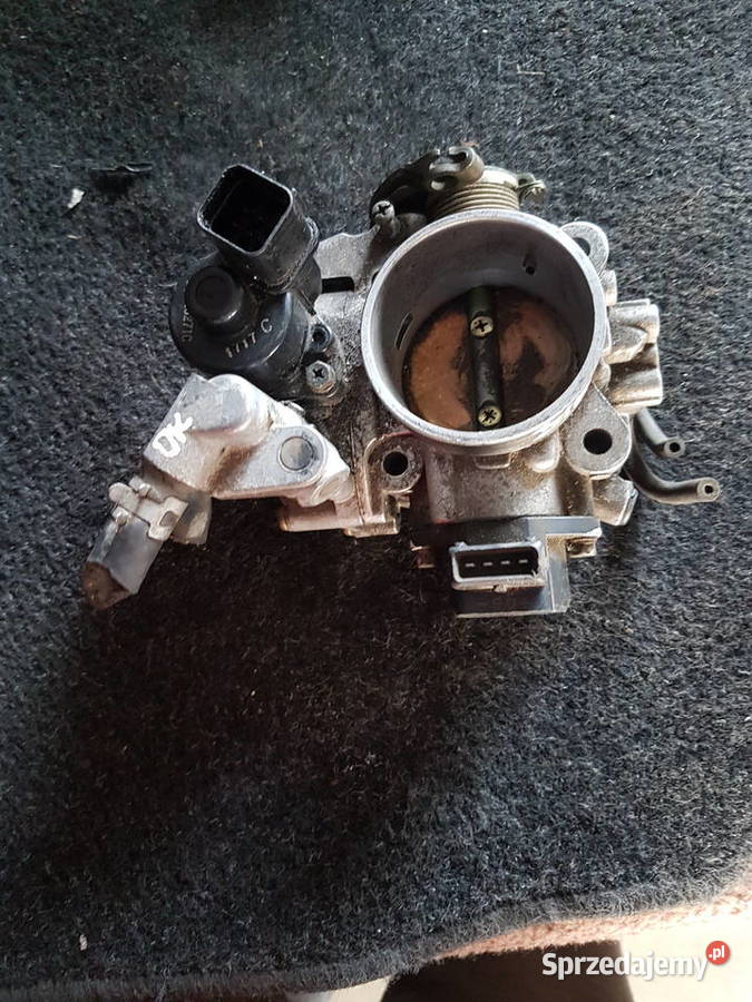 MITSUBISHI SIGMA 30 V6 PRZEPUSTNICA POWIETRZA osobowe Turek sprzedam