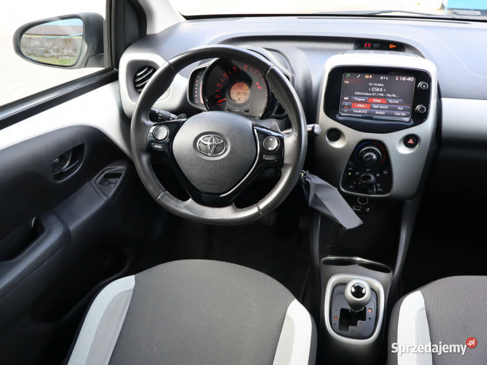 Toyota Aygo 10 VVTi 998cm3 Katowice sprzedam