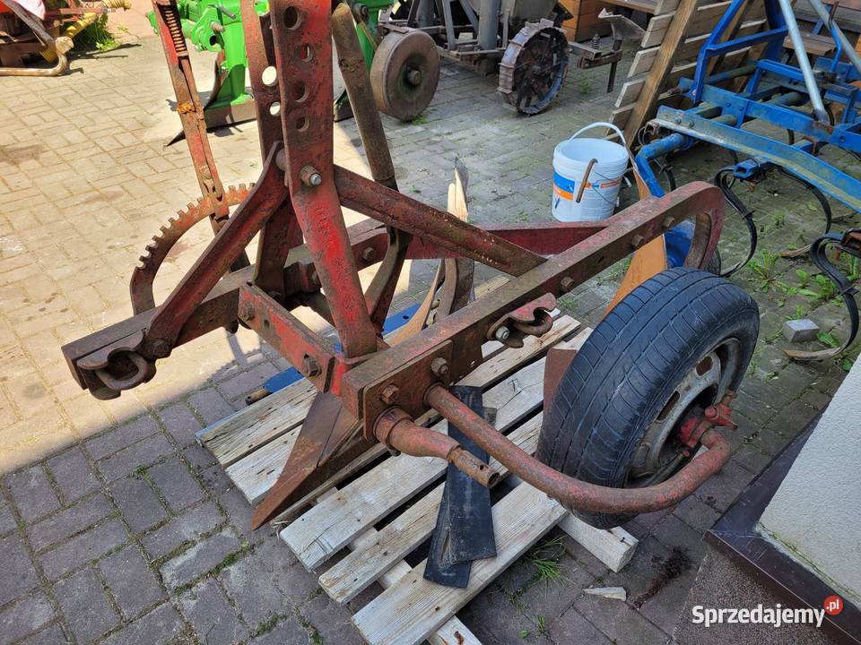 Pług Kverneland 2 skiby