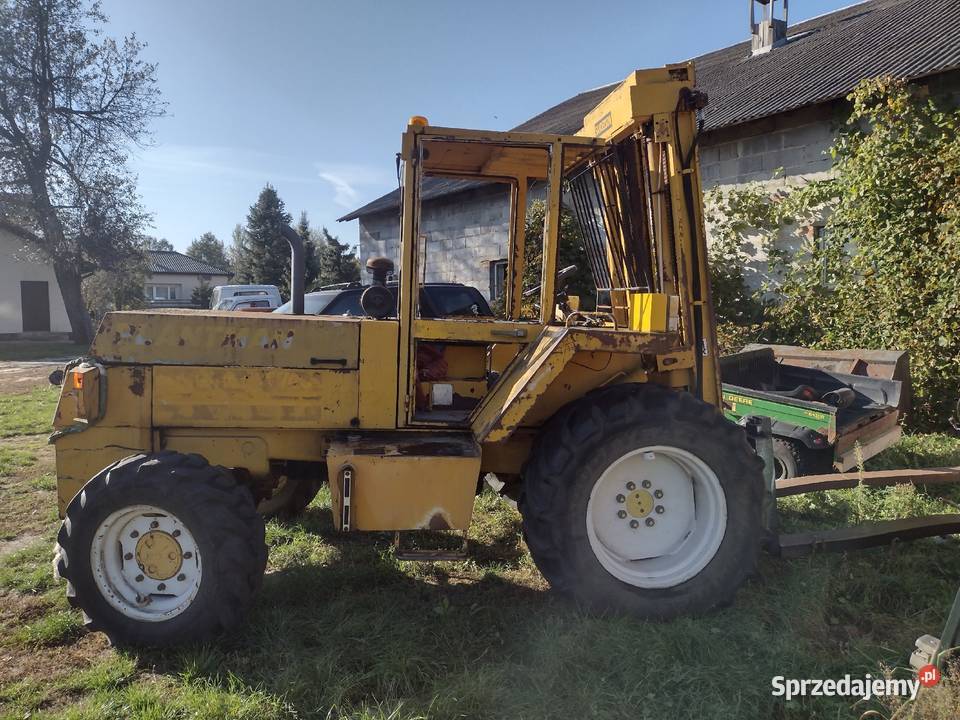 Terenowy wózek widłowy Sanderson 3T Słowiki Stare