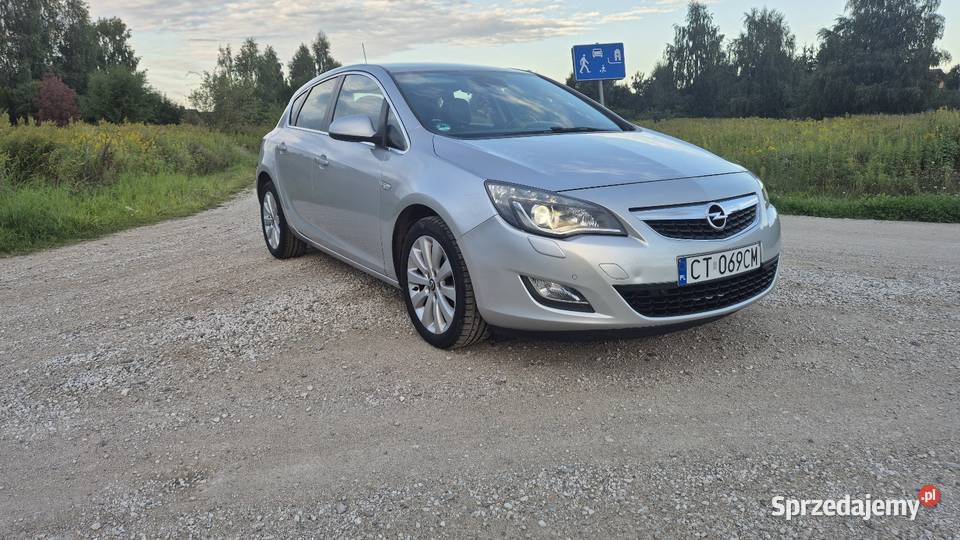 Opel Astra J 17 CDTi wersja Cosmo Bi xsenon Toruń