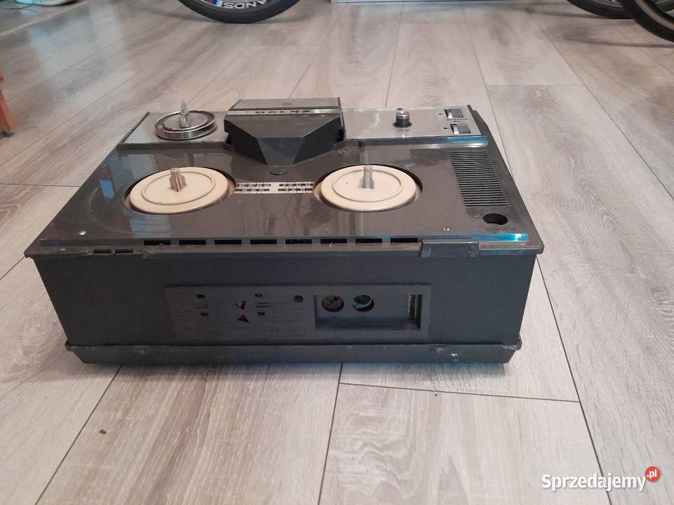 Magnetofon szpulowy zk120 z prl łódzkie Bibianów
