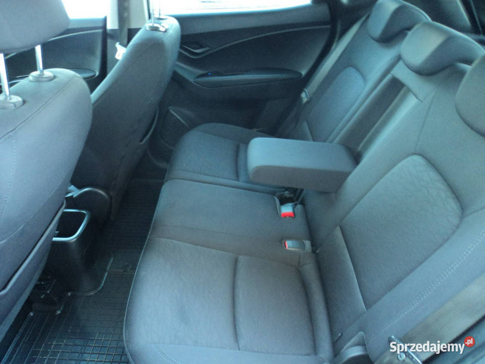 Hyundai ix20 sprzedam ładnego HYUNDAIA IX20 z ABS