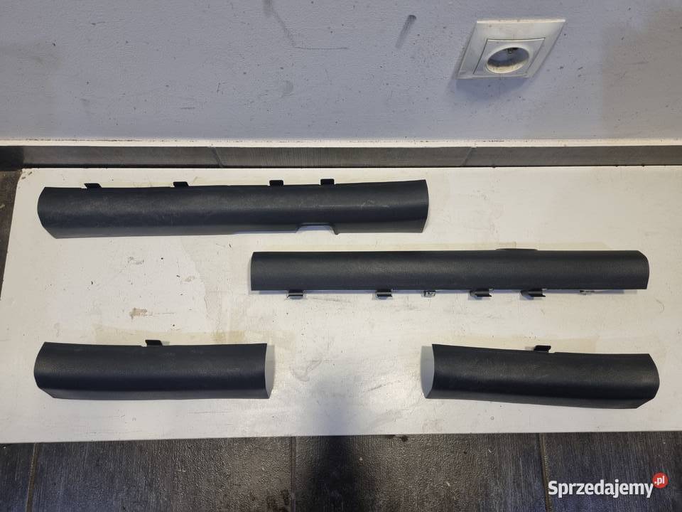 NAKŁADKI PROGÓW HYUNDDAI TUCSON III 1521 sprzedam