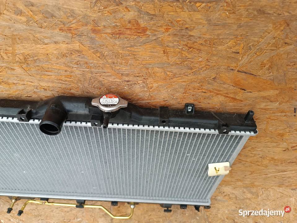 CHŁODNICA WODY MITSUBISHI 380 2005 38 osobowe Lampy przednie Nowy Tomyśl